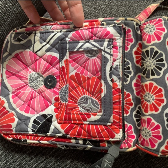 Vera Bradley cross body bag - Picture 6 of 8